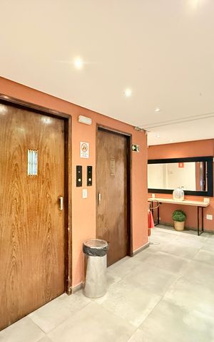 Apartamento à venda com 163m², 3 quartos e 2 vagas Apartamento à venda com 163m², 3 quartos e 2 vagasHall Social Bloco