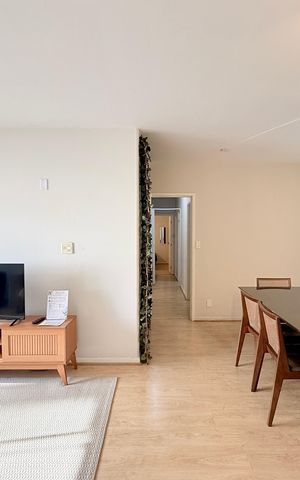 Apartamento à venda com 163m², 3 quartos e 2 vagas Apartamento à venda com 163m², 3 quartos e 2 vagasSala