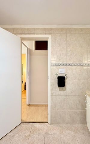 Apartamento à venda com 163m², 3 quartos e 2 vagas Apartamento à venda com 163m², 3 quartos e 2 vagasBanheiro Suíte