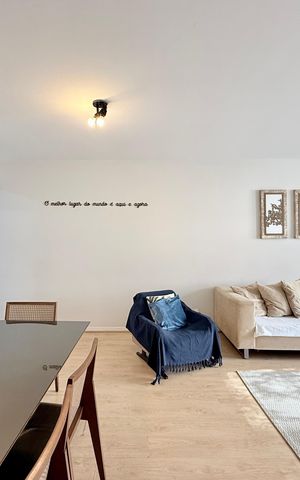 Apartamento à venda com 163m², 3 quartos e 2 vagas Apartamento à venda com 163m², 3 quartos e 2 vagasSala