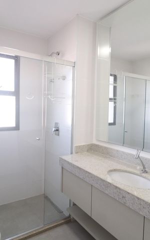 Apartamento para alugar com 115m², 3 quartos e 2 vagasBanheiro do Quarto 2