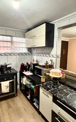 Apartamento à venda com 48m², 2 quartos e 1 vaga Apartamento à venda com 48m², 2 quartos e 1 vagaCozinha