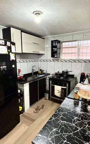 Apartamento à venda com 48m², 2 quartos e 1 vaga Apartamento à venda com 48m², 2 quartos e 1 vagaCozinha