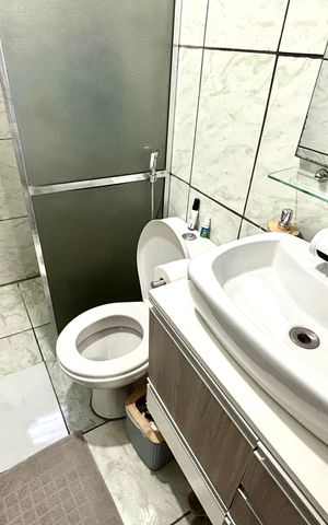 Apartamento à venda com 48m², 2 quartos e 1 vaga Apartamento à venda com 48m², 2 quartos e 1 vagaBanheiro