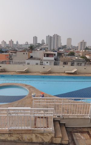 Apartamento à venda com 64m², 2 quartos e 2 vagasÁrea comum - Piscina