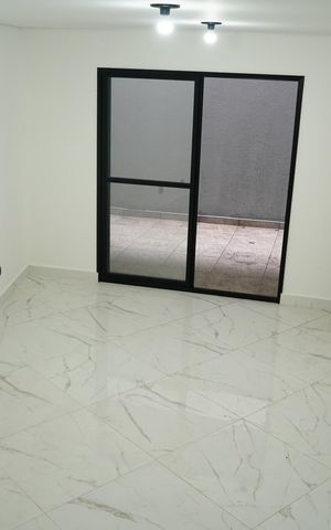 Casa de condomínio para alugar com 110m², 2 quartos e 1 vagaSala