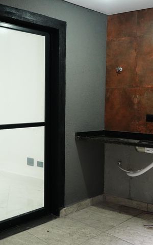 Casa de condomínio para alugar com 110m², 2 quartos e 1 vagaÁrea de Serviço