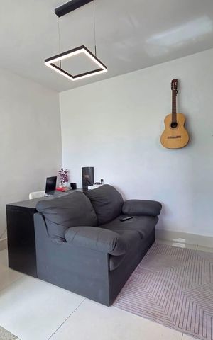 Apartamento à venda com 159m², 2 quartos e 3 vagas Apartamento à venda com 159m², 2 quartos e 3 vagasSala - Andar de cima