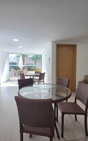 Apartamento à venda com 159m², 2 quartos e 3 vagas Apartamento à venda com 159m², 2 quartos e 3 vagasDetalhe Sala