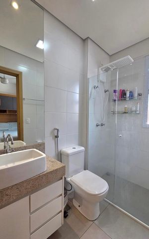 Apartamento à venda com 159m², 2 quartos e 3 vagas Apartamento à venda com 159m², 2 quartos e 3 vagasSuíte 1 - Banheiro