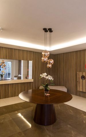 Apartamento à venda com 74m², 2 quartos e 2 vagasHall de entrada