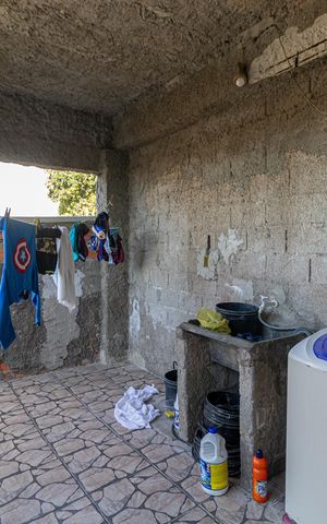 Casa à venda com 345m², 3 quartos e 3 vagas Casa à venda com 345m², 3 quartos e 3 vagasCasa 2 - Área de Serviço