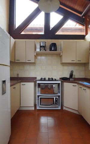Casa para alugar com 495m², 4 quartos e 4 vagasCozinha