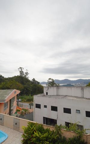 Casa para alugar com 495m², 4 quartos e 4 vagasVista da Suíte 1