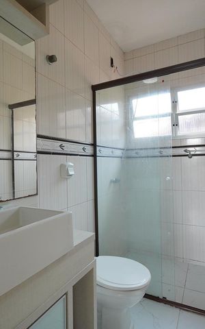 Casa para alugar com 495m², 4 quartos e 4 vagasBanheiro Social