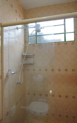 Casa para alugar com 495m², 4 quartos e 4 vagasBanheiro da Suíte 2