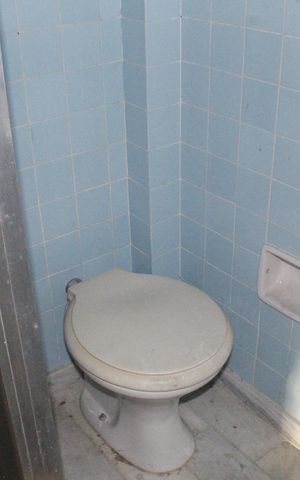 Casa para alugar com 560m², 7 quartos e 4 vagasBanheiro social  3