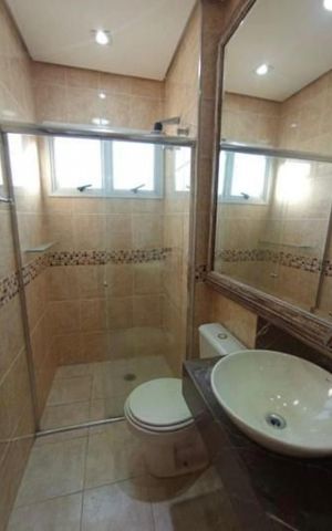 Apartamento para alugar com 188m², 3 quartos e 2 vagas Apartamento para alugar com 188m², 3 quartos e 2 vagasBanheiro