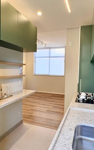 Apartamento à venda com 74m², 3 quartos e 1 vaga Apartamento à venda com 74m², 3 quartos e 1 vagaCozinha