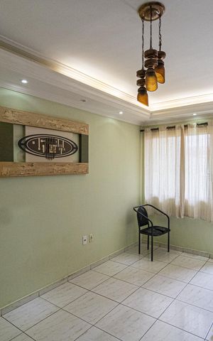 Casa à venda com 300m², 3 quartos e 2 vagas Casa à venda com 300m², 3 quartos e 2 vagasSala