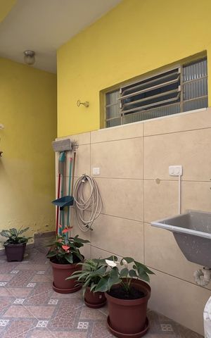 Casa à venda com 140m², 3 quartos e sem vaga Casa à venda com 140m², 3 quartos e sem vagaÁrea de Serviço