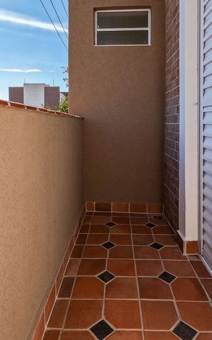 Casa à venda com 180m², 3 quartos e 2 vagas
