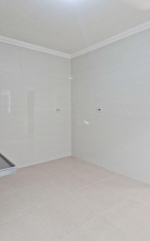 Casa à venda com 180m², 3 quartos e 2 vagas
