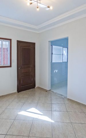 Casa à venda com 180m², 3 quartos e 2 vagas