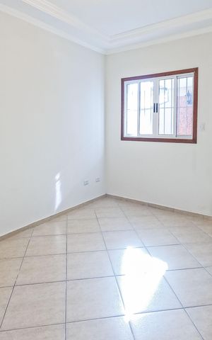 Casa à venda com 180m², 3 quartos e 2 vagas