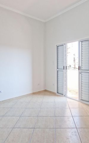 Casa à venda com 180m², 3 quartos e 2 vagas