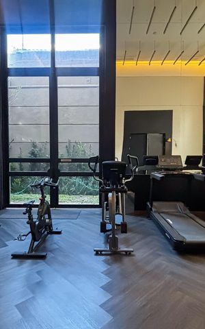 Apartamento à venda com 201m², 3 quartos e 3 vagas Apartamento à venda com 201m², 3 quartos e 3 vagasÁrea externa