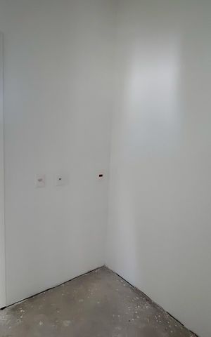 Apartamento à venda com 201m², 3 quartos e 3 vagas Apartamento à venda com 201m², 3 quartos e 3 vagasBanheiro social