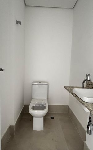 Apartamento à venda com 201m², 3 quartos e 3 vagas Apartamento à venda com 201m², 3 quartos e 3 vagasLavabo