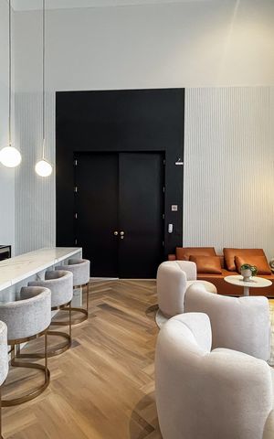 Apartamento à venda com 201m², 3 quartos e 3 vagas Apartamento à venda com 201m², 3 quartos e 3 vagasÁrea externa