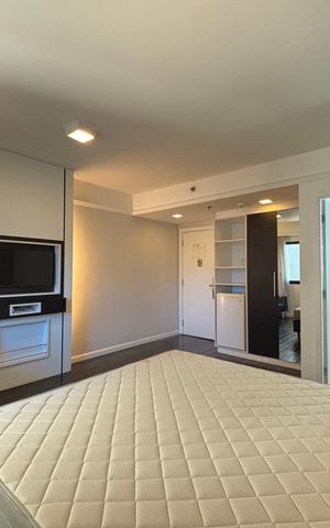 Studio para alugar com 31m², 1 quarto e 1 vaga Studio para alugar com 31m², 1 quarto e 1 vagaStudio