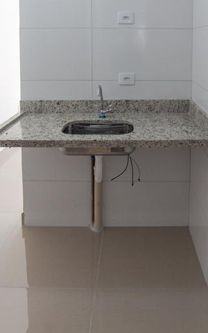 Apartamento à venda com 35m², 2 quartos e sem vaga Apartamento à venda com 35m², 2 quartos e sem vagaCozinha e Área de Serviço