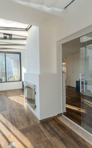 Apartamento para alugar com 120m², 1 quarto e 2 vagas Apartamento para alugar com 120m², 1 quarto e 2 vagasSacada