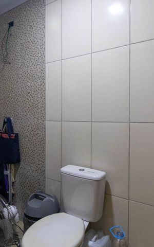 Casa à venda com 385m², 1 quarto e sem vaga Casa à venda com 385m², 1 quarto e sem vagaBanheiro