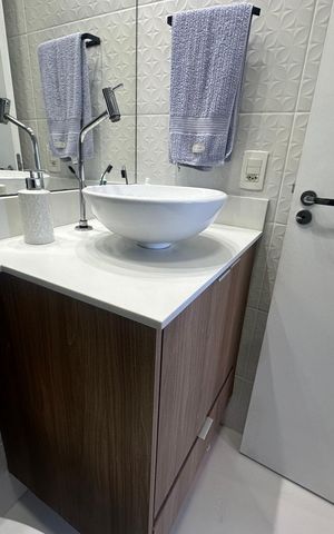 Apartamento à venda com 39m², 2 quartos e sem vaga Apartamento à venda com 39m², 2 quartos e sem vagaBanheiro