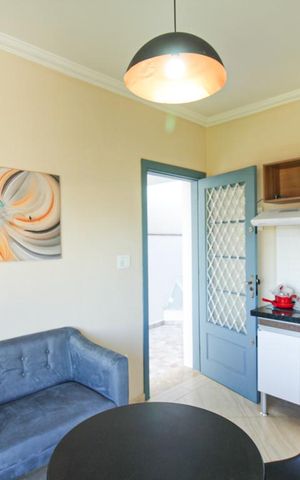 Studio à venda com 180m², 1 quarto e sem vaga Studio à venda com 180m², 1 quarto e sem vagaApto 02