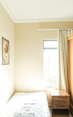 Studio à venda com 180m², 1 quarto e sem vaga Studio à venda com 180m², 1 quarto e sem vagaApto 02