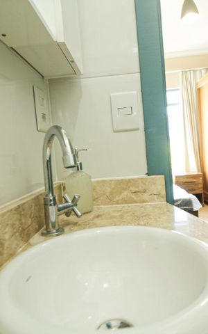 Studio à venda com 180m², 1 quarto e sem vaga Studio à venda com 180m², 1 quarto e sem vagaApto 02