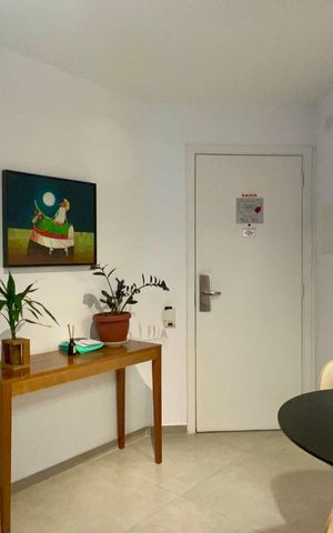 Apartamento à venda com 42m², 1 quarto e 1 vaga Apartamento à venda com 42m², 1 quarto e 1 vagaSala