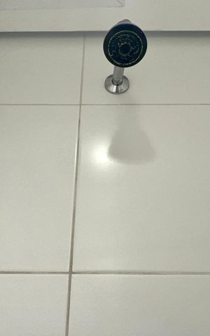 Apartamento à venda com 42m², 1 quarto e 1 vaga Apartamento à venda com 42m², 1 quarto e 1 vagaBanheiro da Suíte