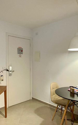 Apartamento à venda com 42m², 1 quarto e 1 vaga Apartamento à venda com 42m², 1 quarto e 1 vagaSala