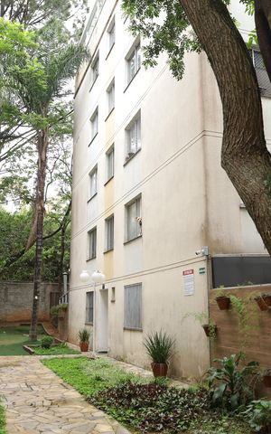 Apartamento à venda com 92m², 3 quartos e sem vagaÁrea comum