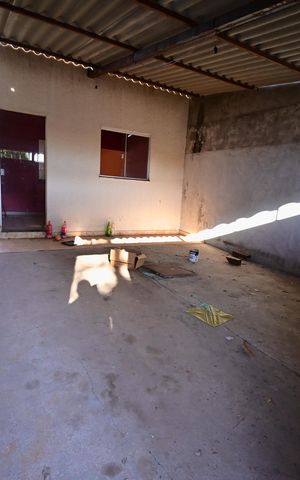 Casa à venda com 78m², 2 quartos e 2 vagas Casa à venda com 78m², 2 quartos e 2 vagasÁrea externa