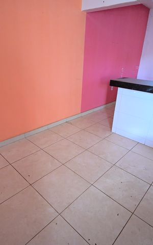 Casa à venda com 78m², 2 quartos e 2 vagas Casa à venda com 78m², 2 quartos e 2 vagasCozinha