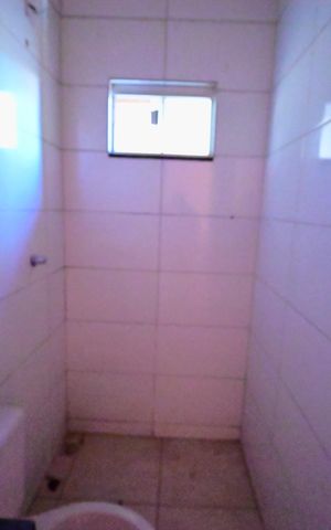 Casa à venda com 78m², 2 quartos e 2 vagas Casa à venda com 78m², 2 quartos e 2 vagasBanheiro