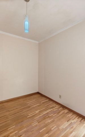 Casa à venda com 132m², 2 quartos e 2 vagas Casa à venda com 132m², 2 quartos e 2 vagasQuarto